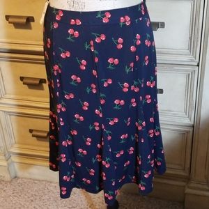 NWT Talbots Wild Cherries 6 Gore Skirt, sz 10